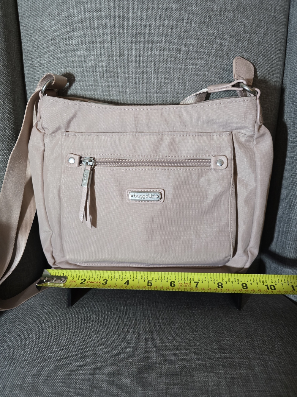 🌷NWOT🌷Baggallini Blush Crossbody with Matching Pouch - Picture 10 of 12